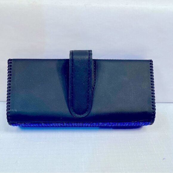 JEWLED SUNGLASSES/GLASSES CASE IN BLUE - Picture 3 of 3